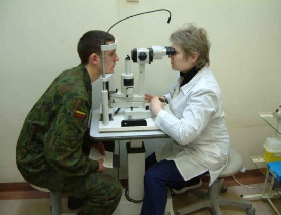 проверка зрения в армии
