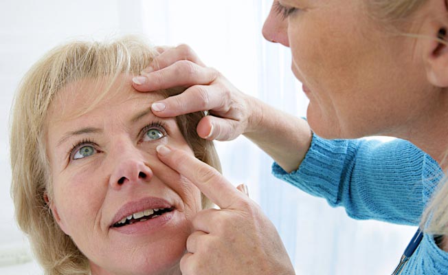 осмотр офтальмолога