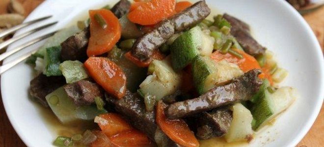 говяжья печень с кабачками говяжья печень с кабачками