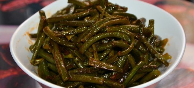 жареные чесночные стрелки с соевым соусом жареные чесночные стрелки с соевым соусом