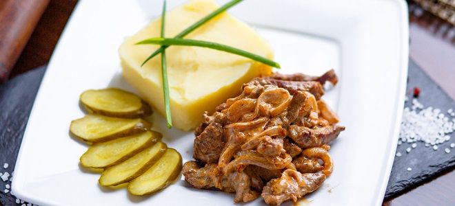 бефстроганов из говяжьего языка бефстроганов из говяжьего языка