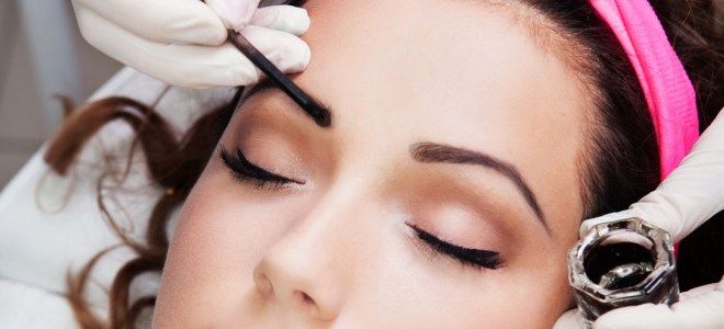 Окрашивание бровей хной плюсы и минусы Окрашивание бровей хной плюсы и минусы