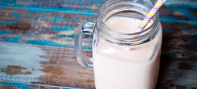 протеиновый молочный коктейль протеиновый молочный коктейль