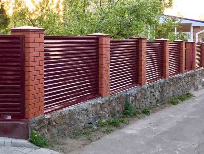 железный забор из профиля железный забор из профиля