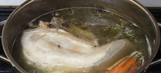 как варить говяжий язык в кастрюле как варить говяжий язык в кастрюле