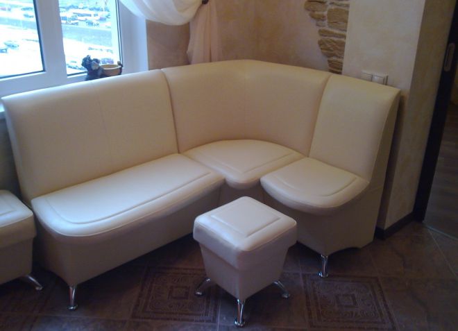 Модульный угловой диван для кухни