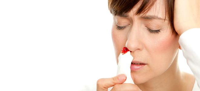 при насморке идет кровь при насморке идет кровь