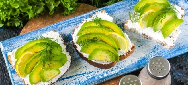 бутерброды с хлебцами и творожным сыром бутерброды с хлебцами и творожным сыром