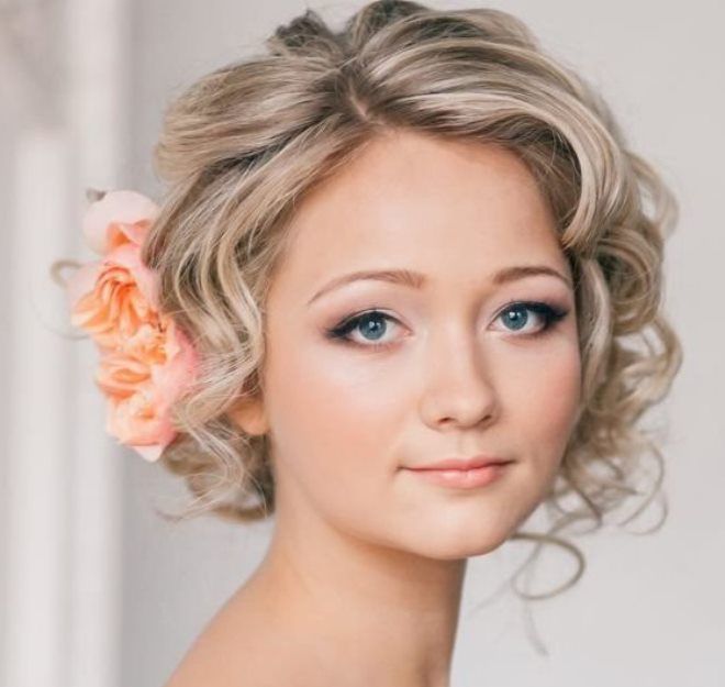 прически с кудрями на средние волосы прически с кудрями на средние волосы