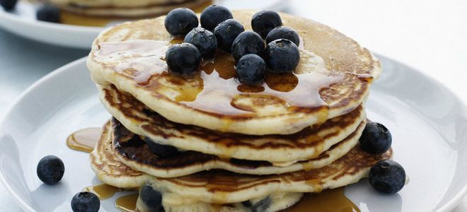 черничные панкейки черничные панкейки