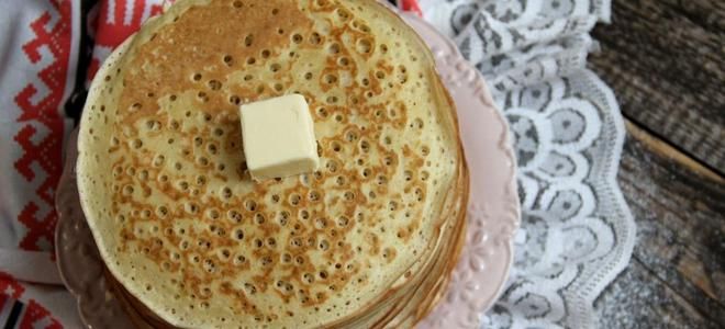 фото5 пышные толстые блины на кефире с кипятком