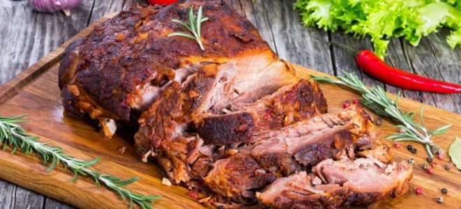 мясо куском в духовке в фольге