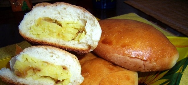 пирожки с картошкой в духовке