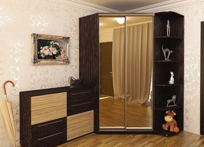угловой шкаф в прихожую 10